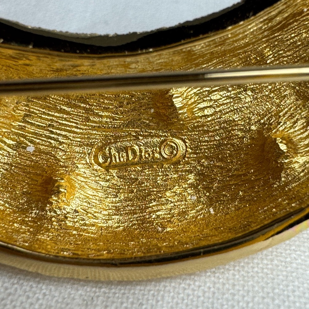 Vintage Christian Dior - Never Worn - Crescent Moon Pin Gold Tone Brooch Rhine - Picture 4 of 5